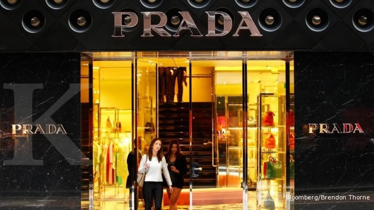 Saham Prada merosot