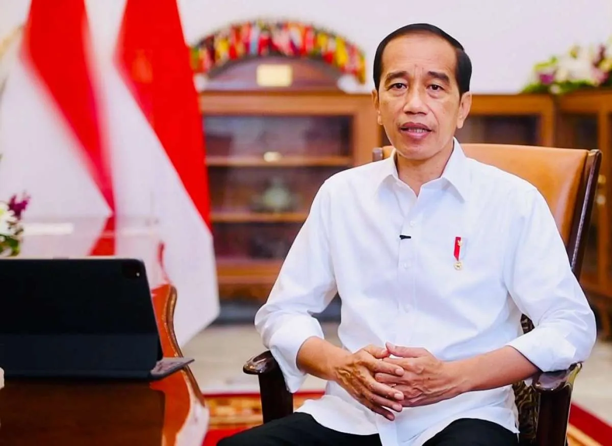 Kasus Omicron Naik, Presiden Minta Masyarakat Tak Bepergian ke Luar Negeri