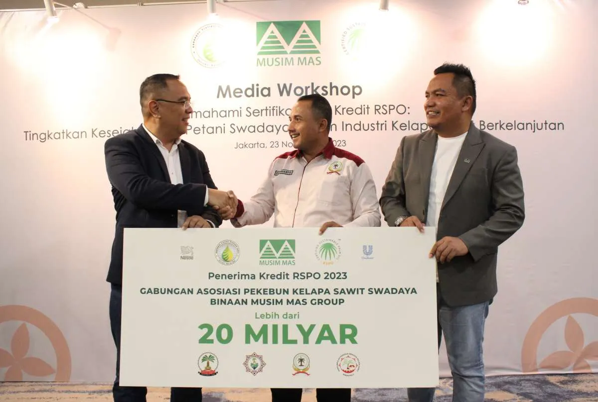 Musim Mas Fasilitasi Penjualan Kredit RSPO Senilai Rp 20 Milyar untuk Petani Swadaya 