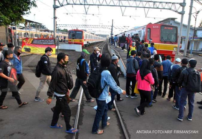 BPS catat jumlah penumpang kereta api meningkat pasca pelonggaran PSBB