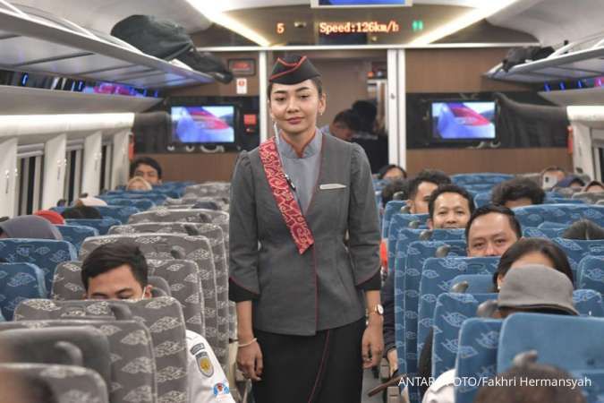 Cek Jadwal Uji Coba Kereta Cepat Jakarta-Bandung Gratis untuk Masyarakat Umum  