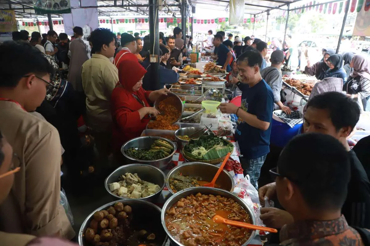 Jadwal Buka Puasa Banjarmasin Hari Ini 26 Februari 2026: Wajib Buka Tepat Waktu!