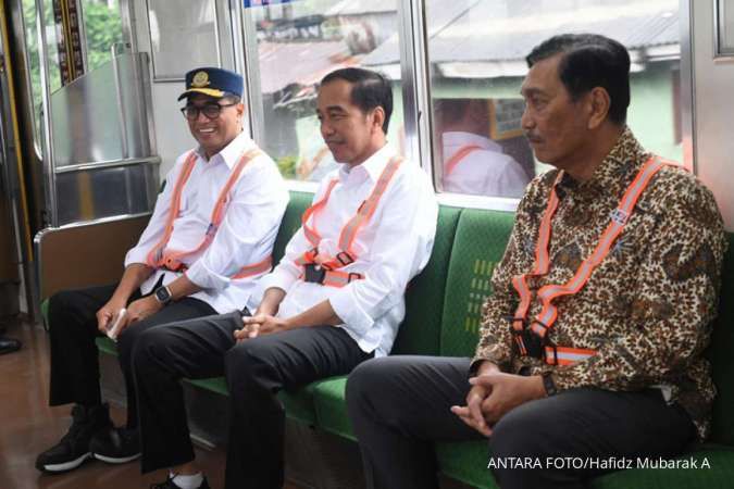 4 Kelebihan Kereta Buatan INKA yang Dibanggakan Jokowi 