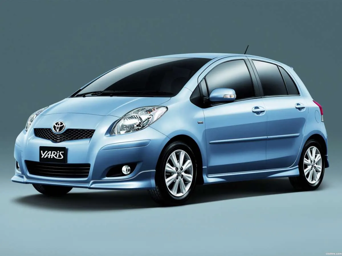 Kian murah, harga mobil bekas Toyota Yaris tahun segini mulai Rp 90 jutaan