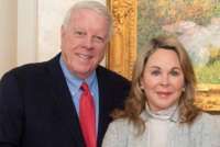 Pasangan Triliuner Ini Janji Akan Donasikan 95% dari Kekayaan Mereka