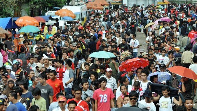 Masa HTI memadati wilayah Senayan