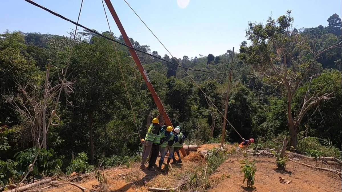 PLN percepat pembangunan infrastruktur listrik untuk 8 desa di Lampung
