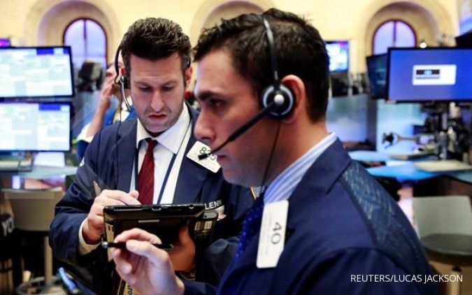 Akhir pekan, Wall Street berakhir di zona merah