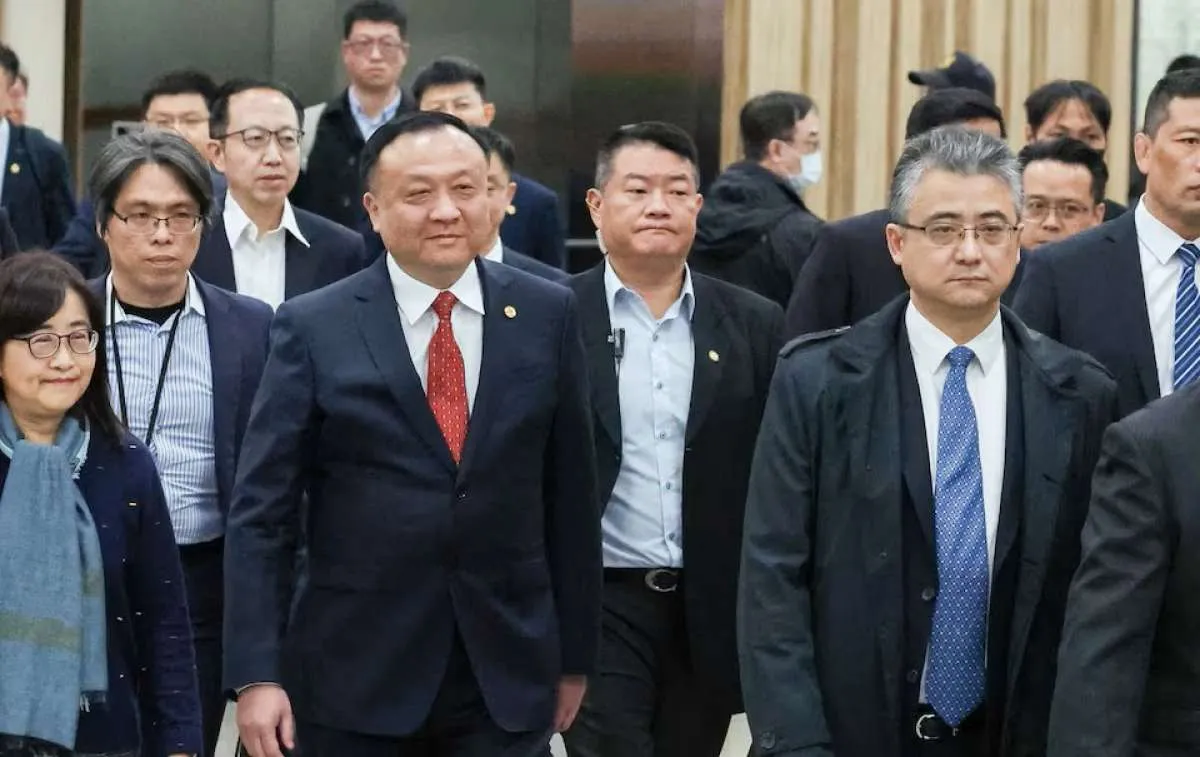 Pejabat China Tiba di Taipei untuk Kunjungan yang Langka