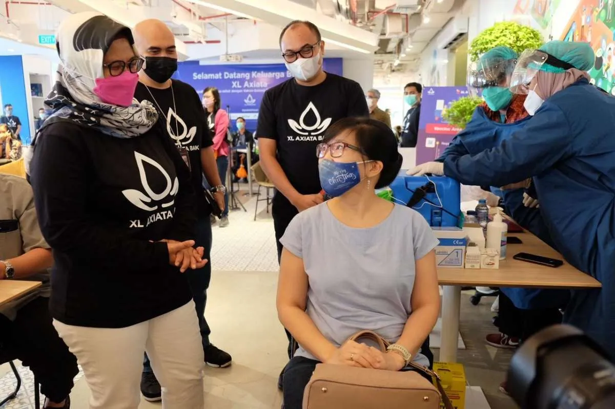 OCBC NISP dan BRMS mengadakan vaksinasi Covid-19 tahap pertama untuk karyawan 