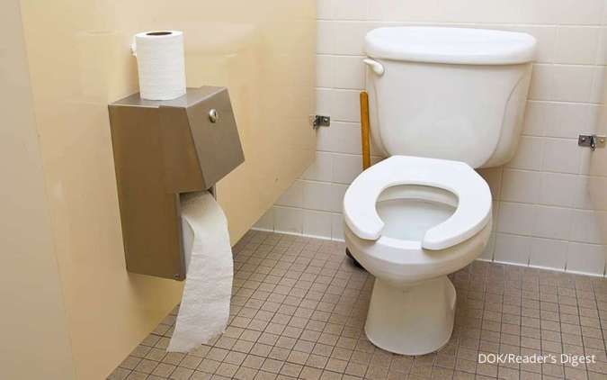 Ini lo Alasan Toilet Duduk di Tempat Umum Berbentuk U