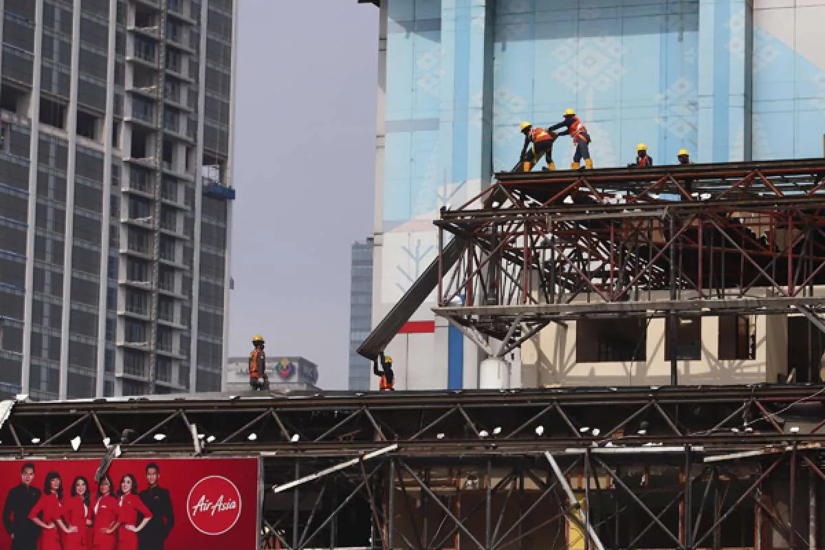 Sektor konstruksi dan real estat anjlok 48,59%, PSBB jadi biangnya