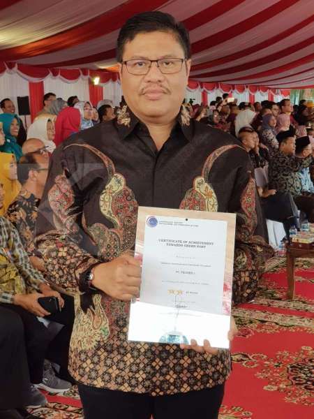 Pelindo 1 BICT Terima Sertifikasi Green Port