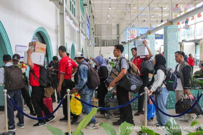 Jumlah Pemudik Diprediksi Turun, Ekonom: Sinyal Pelemahan Ekonomi