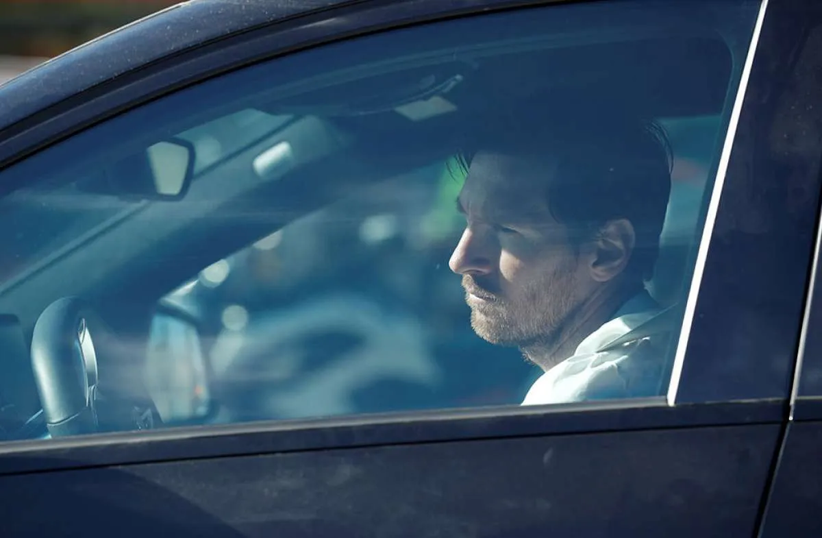 Rumor Lionel Messi incar rumah baru di Paris beredar, tanda merapat ke PSG?