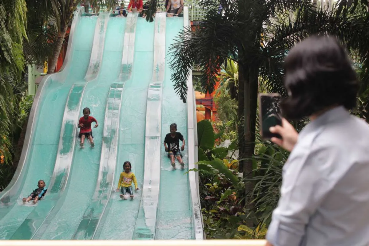 Arti Happy Holiday dan Cara Mengucapkan dalam Bahasa Inggris