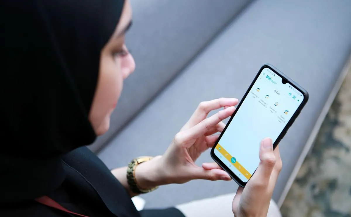 Cara Aktivasi BSI Mobile Banking Melalui Whatsapp, Mudah Tidak Perlu Ke Kantor Cabang