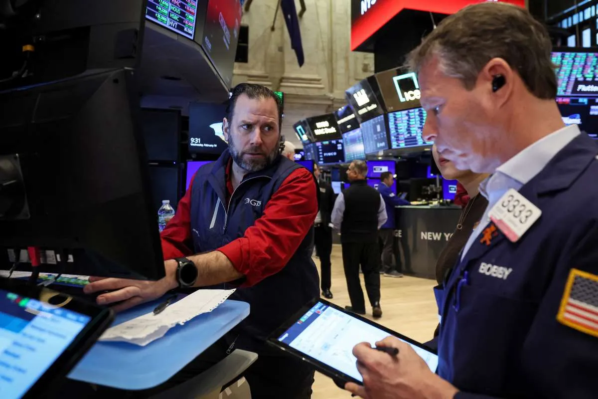 Wall Street Ditutup Melemah, Indeks Nasdaq Terseret Koreksi Saham Nvidia