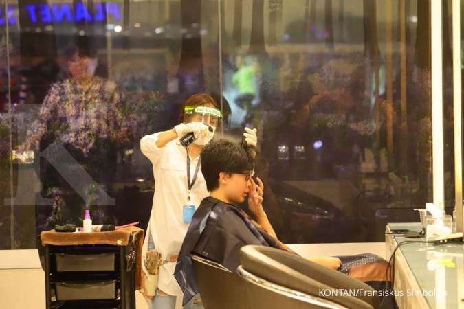 Tips aman pergi ke salon kecantikan & potong rambut di tengah pandemi virus corona