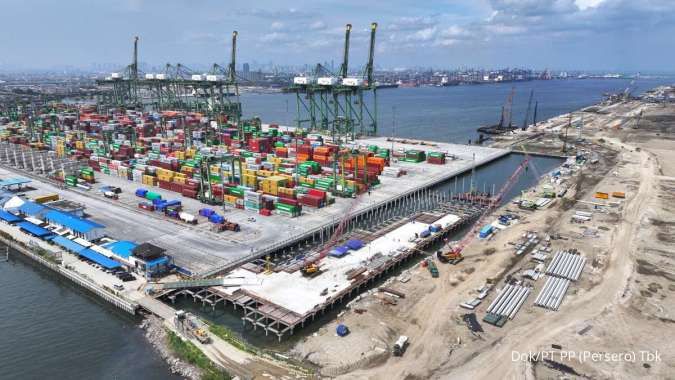 Progres Terminal Kalibaru Tahap 1B Pelabuhan Tanjung Priok Garapan PTPP Capai 75%