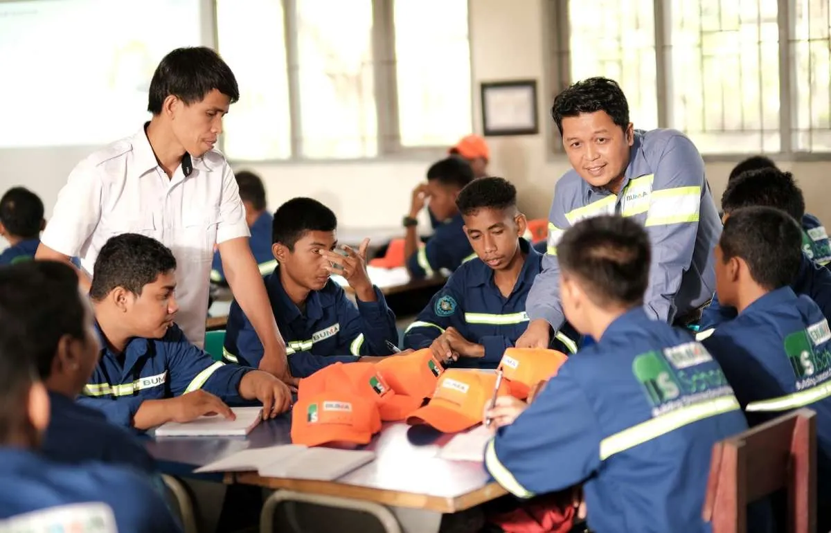 BUMA, Anak Perusahaan Delta Dunia Group, Raih CSR Outlook Award 2023