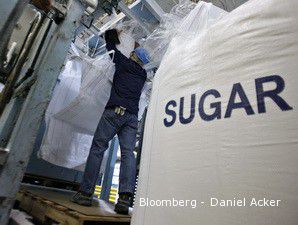 PTPN XI Baru Impor Gula 39% dari Kuota