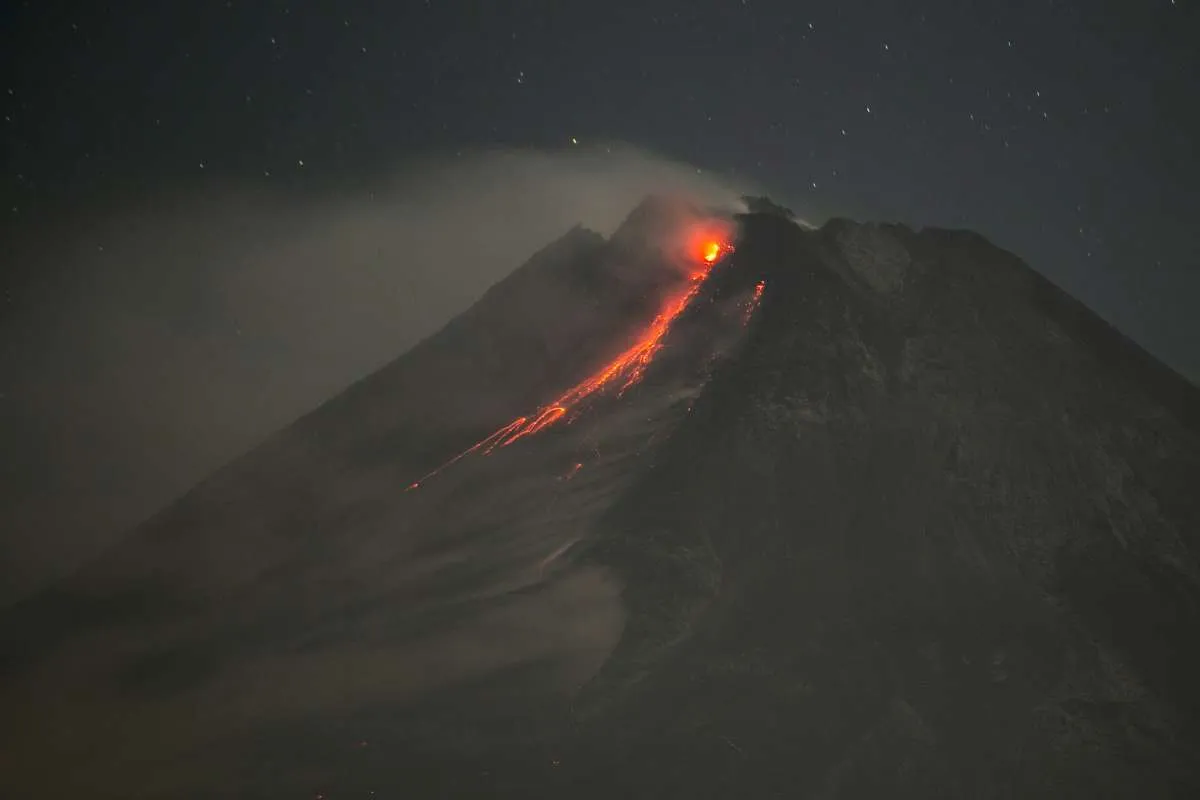 10 Desa di Magelang Terdampak Semburan Awan Panas Gunung Merapi