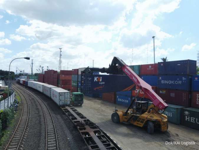 Layanan Angkutan KA Peti Kemas Terus Diminati, KAI Logistik Luncurkan KA KALOG 3