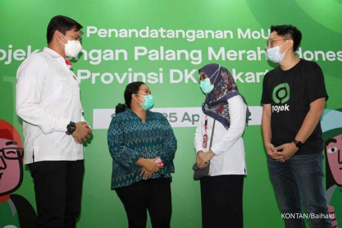 Harga Saham BBCA & GOTO Melemah di Perdagangan Bursa Kamis (12/5)