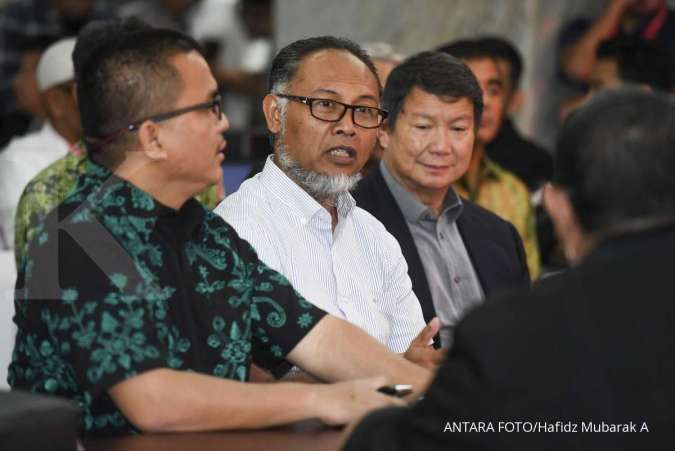 ICW: Jadi pengacara Prabowo-Sandi, Bambang Widjojanto harus cuti di luar tanggungan