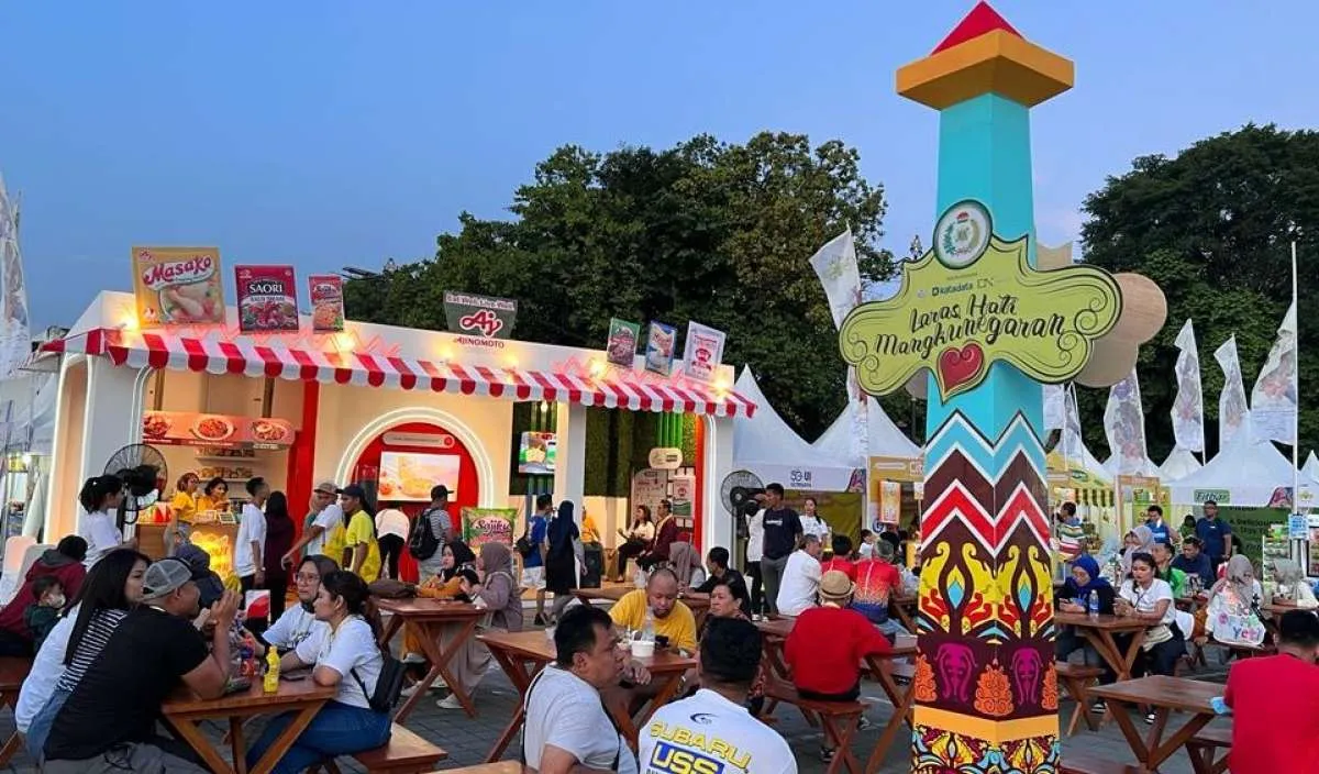 Ajinomoto Ajak Masyarakat Hidup Sehat & Peduli Lingkungan di AdegingPuraMangkunegaran