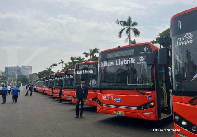 Transjakarta dan DAMRI Luncurkan 26 Bus Listrik Terbaru
