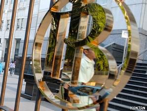 DPR Minta BI Papras Bunga SBI