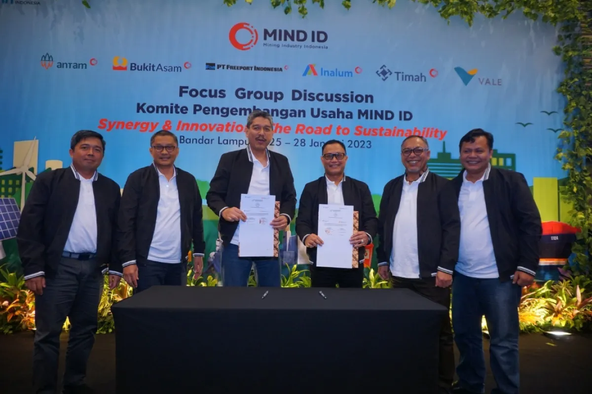 Sinergi Grup MIND ID! PT Timah dan Bukit Asam Jajaki Pengembangan PLTS