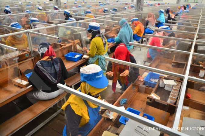 Kurang Rp 62 Triliun, Cukai Rokok Ngepul Akhir Tahun