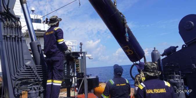 KKP Tangkap Satu Kapal Ikan Asing dan Tertibkan 20 Rumpon Ilegal