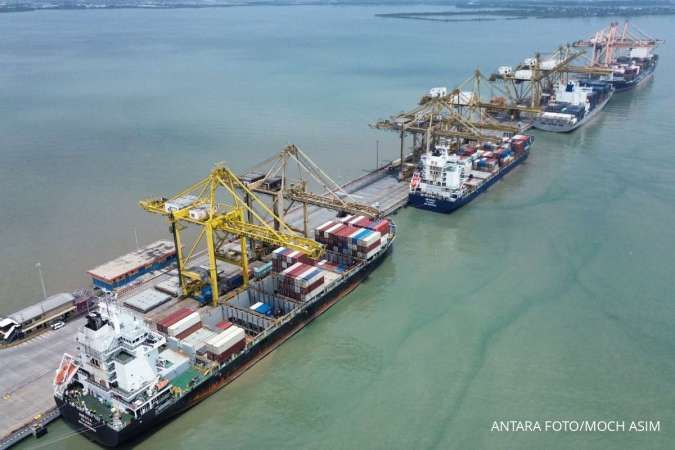 AS Masih Sumbang Surplus Besar, China Defisit