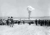 Isyarat Uji Senjata Nuklir Trump Tuai Kecaman: Langkah yang Membuat Dunia Tak Aman