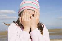 Punya Anak Introvert? Ini 7 Tips Parenting Anak Introvert Agar Tidak Mudah Minder