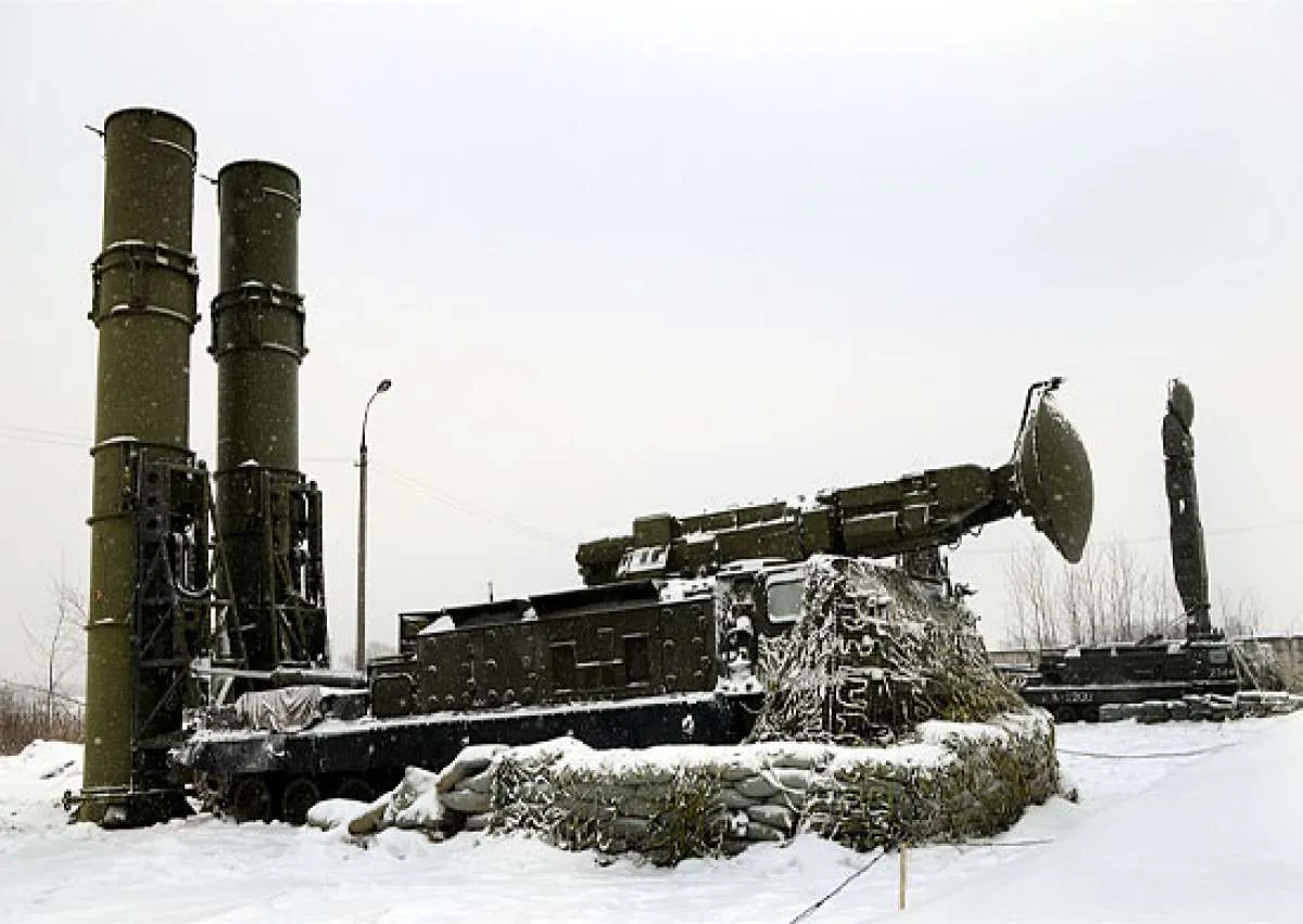 Siap cegat pesawat dan rudal musuh, Rusia pasang rudal S-400 di perbatasan Timur