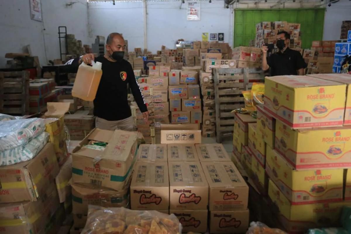 Kemendag Minta Barang Bukti Penimbunan Minyak Goreng Langsung Didistribusikan