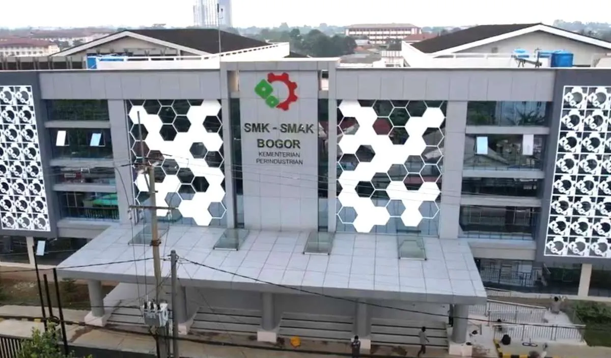 Pacu Kualitas SDM Industri, Menperin Resmikan Gedung Baru SMK-SMAK Bogor