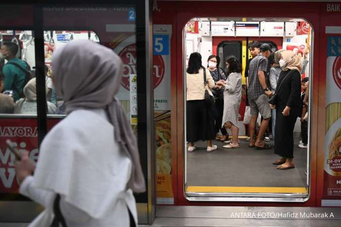 Tarif Resmi MRT Jakarta Bulan Agustus 2024 dan Jadwal Keberangkatan saat Weekdays