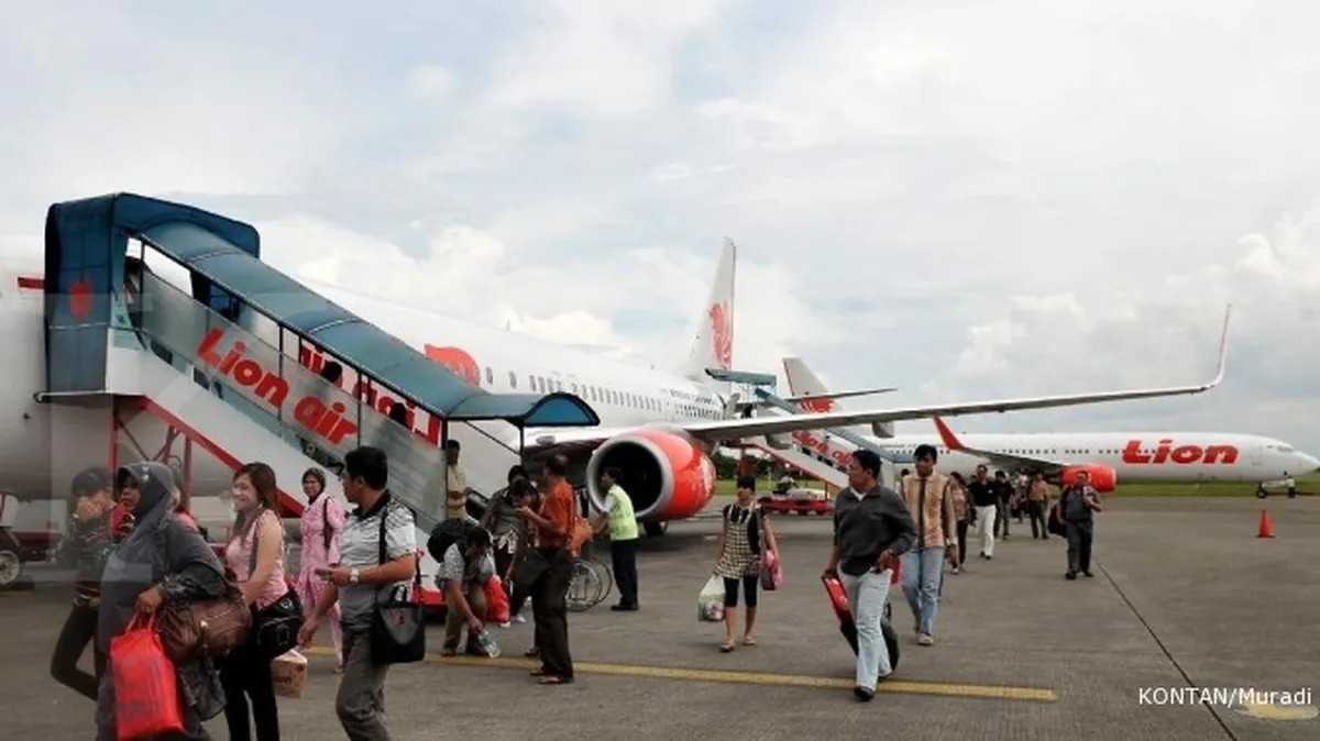 Lion Air tergelincir di Bandara Supadio
