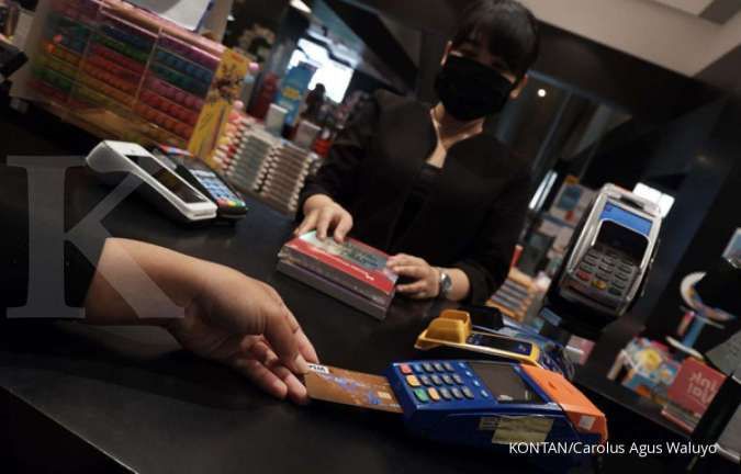 Transaksi Kartu Kredit dan Debit Perbankan Lesu Terdampak Pandemi Covid-19