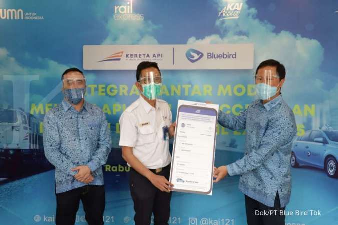 Layani Pelanggan Sampai ke Rumah, KAI Gandeng Bluebird