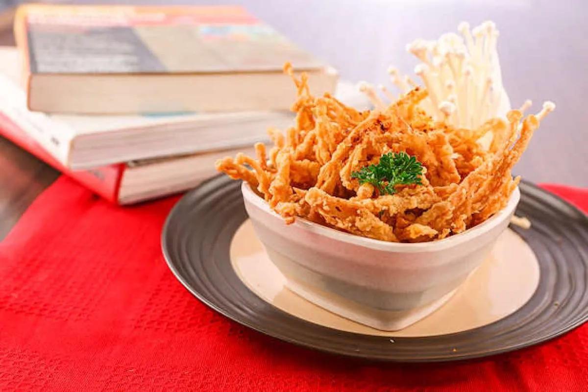 Bikin Jamur Enoki Crispy untuk Camilan di Rumah, Yuk!