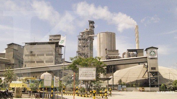Menteri LHK usulkan pabrik semen di luar Jawa 