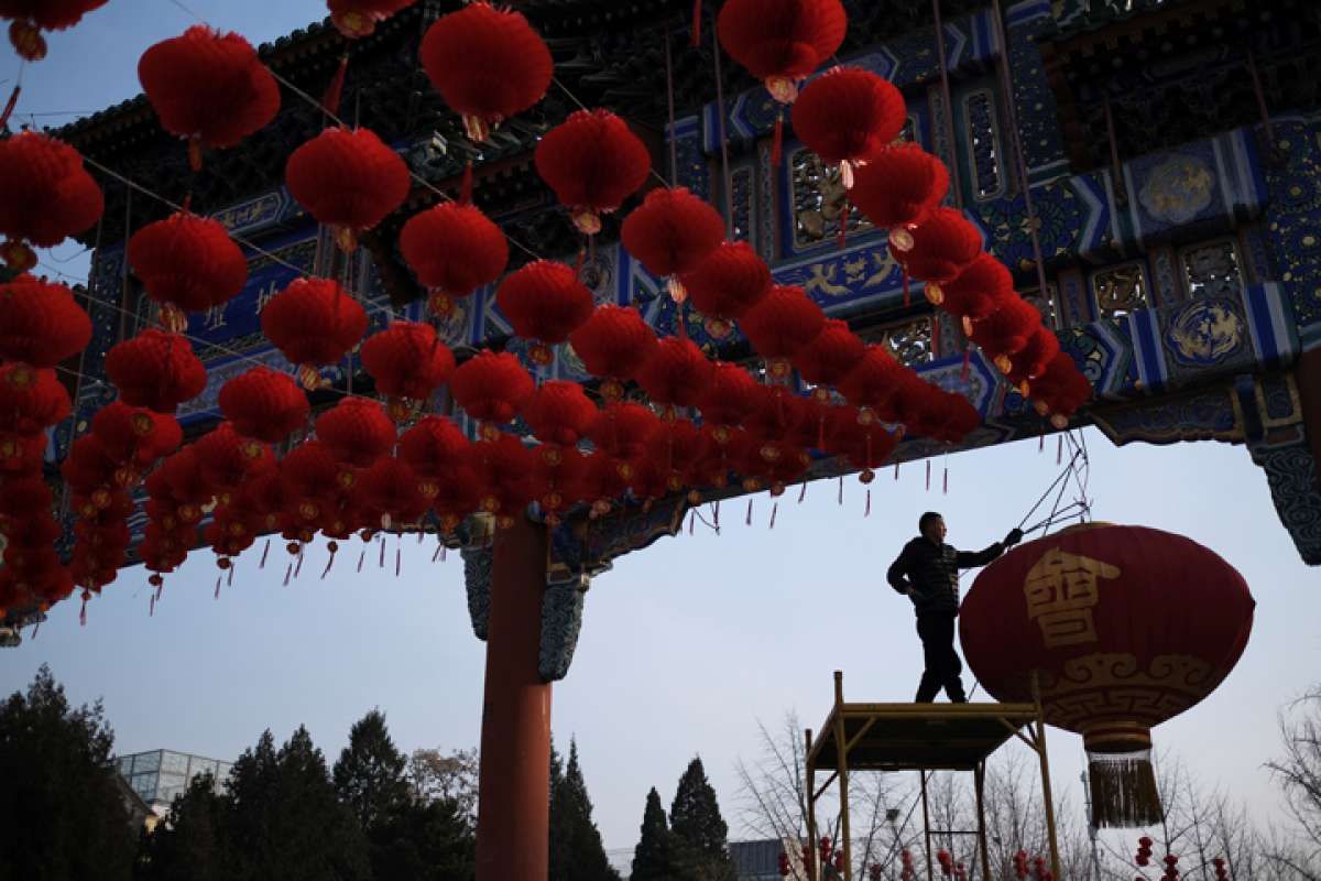 Cegah Mudik Perayaan Imlek, Pemerintah China Menebar Angpau