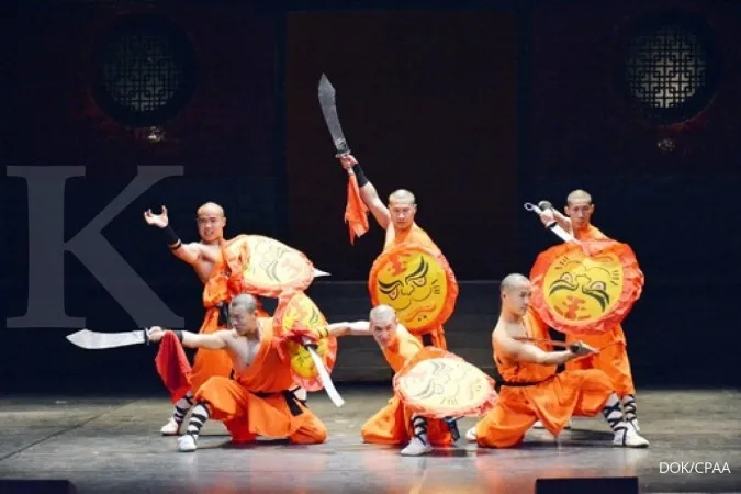 Shaolin Warriors perform exhilarating kung fu show